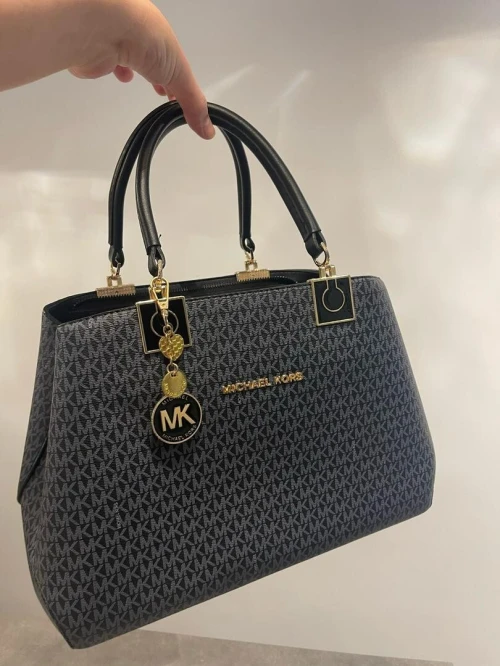SACS michael kors ET GUESS 