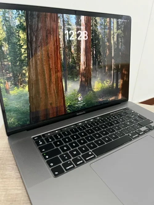Macbook pro 16 2019 touchbar