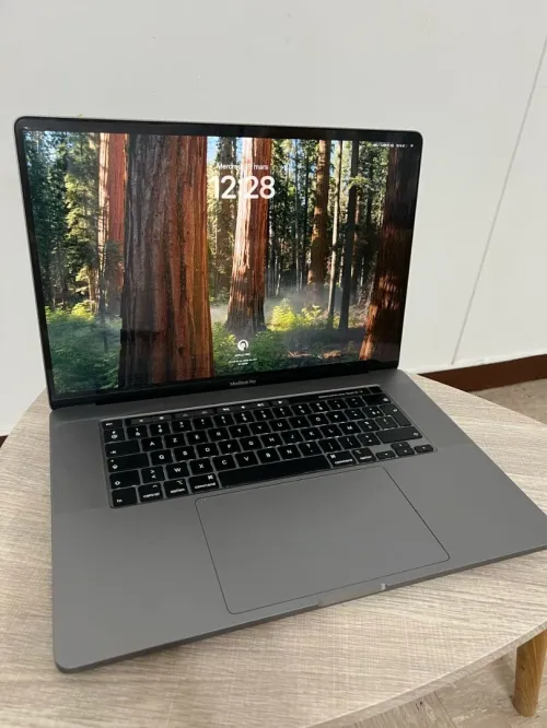 Macbook pro 16 2019 touchbar