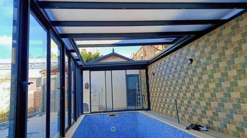 Abris  Piscine  /  TOITURE  OUVRANTE   automatique /  pERGOLA / VERANDA 