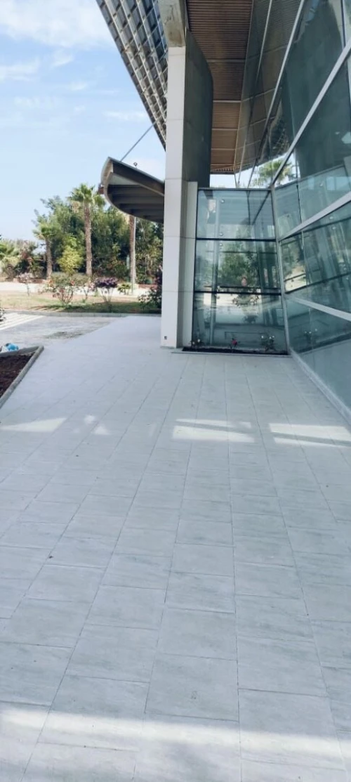 Location Hangar Oran Es senia