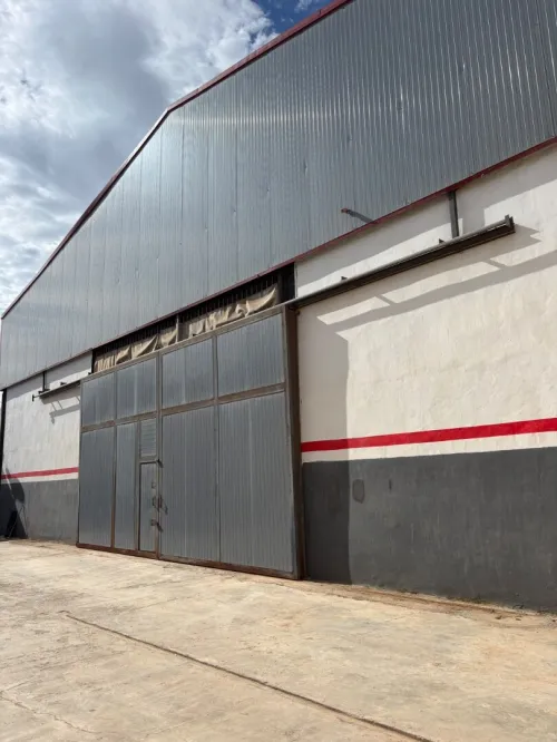 Location Hangar Oran Es senia