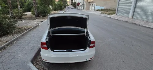 Skoda Superb 2014 