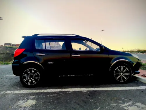 Geely MK 2 2013 Cross GL