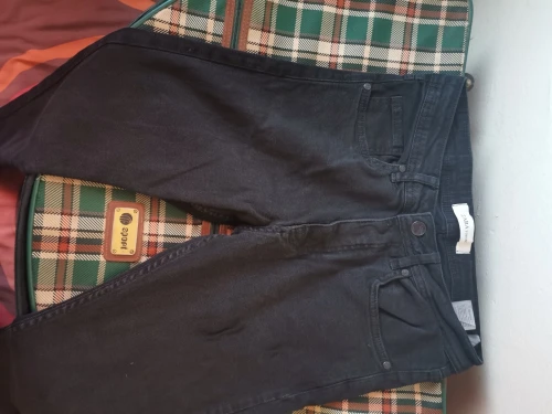 jeans homme noirs taille 30