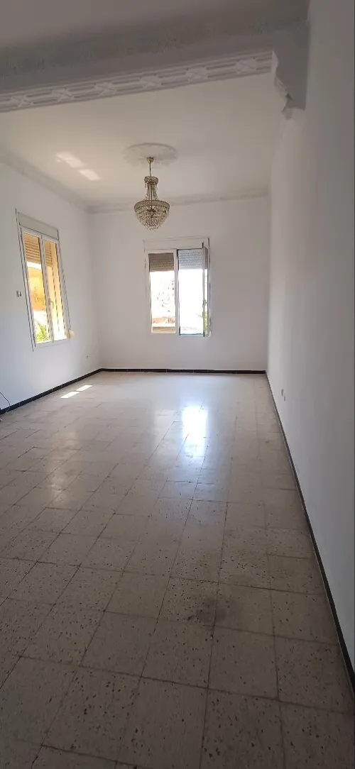 Location Appartement Niveau de villa F3 Alger Said hamdine