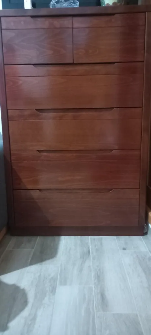 Commode en bois hêtre