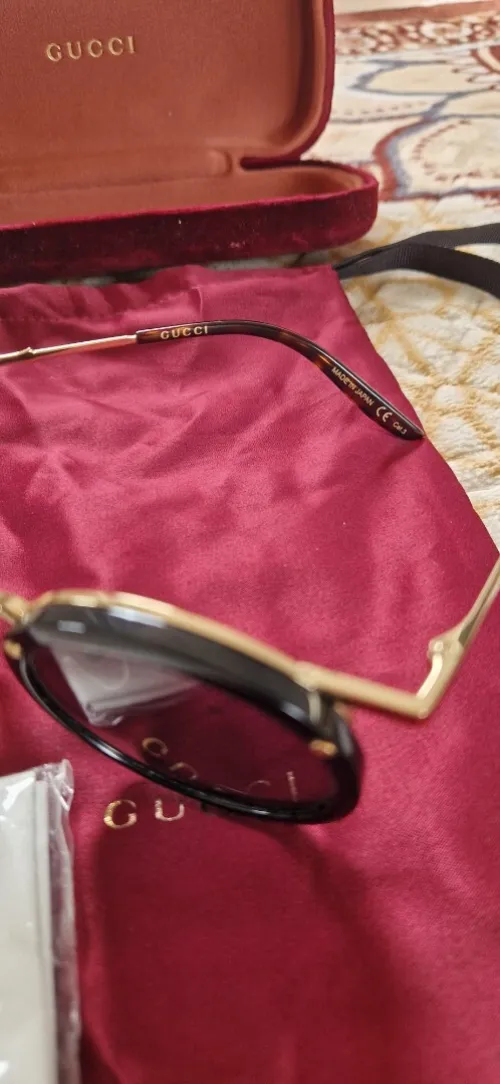 Gucci sunglasses 