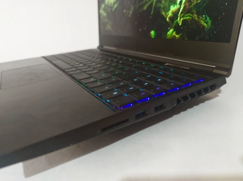 Laptop Gamer R9 5800HX 32Gb Ram RTX 3080 (16Gb).