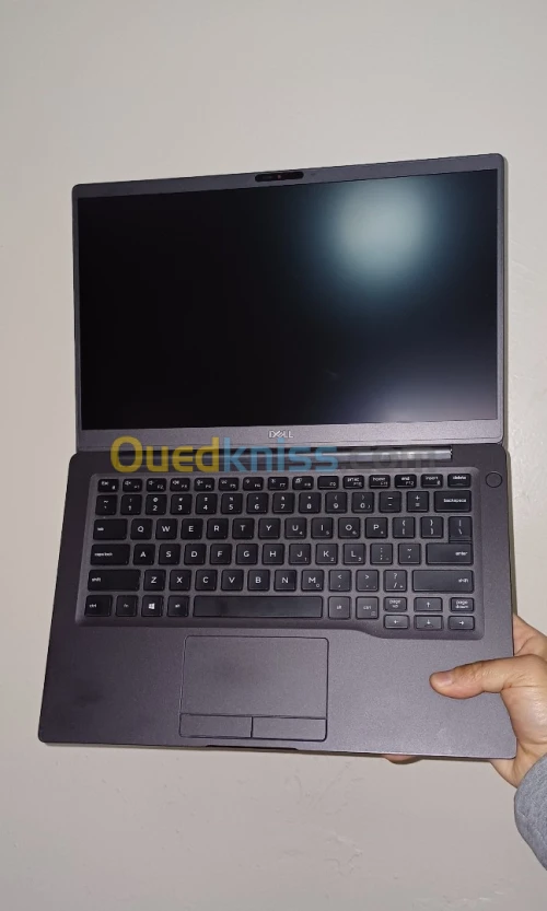 DELL LATITUDE 7400 - i7 8th 8GO RAM 256GB SSD 14" FHD