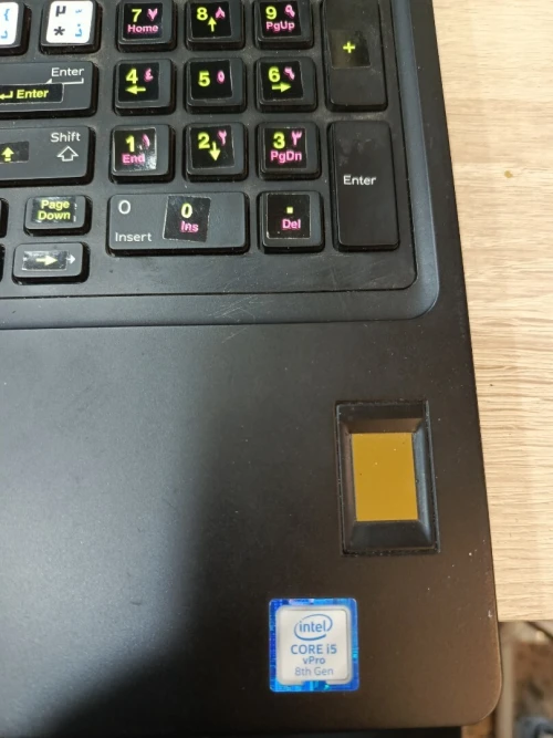 Dell latitude 5590