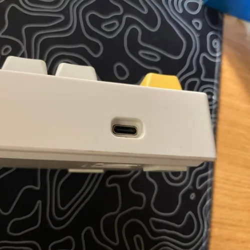 EPOMAKER Theory TH80 Wireless - Red Switches (Gateron Pro)