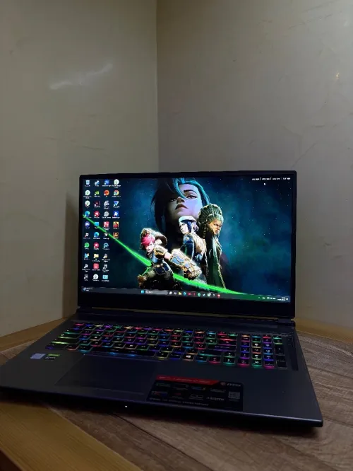 PC MSI leopard Gp75 i7-9750H 8gb ram - windows 11 pro -bon etat général