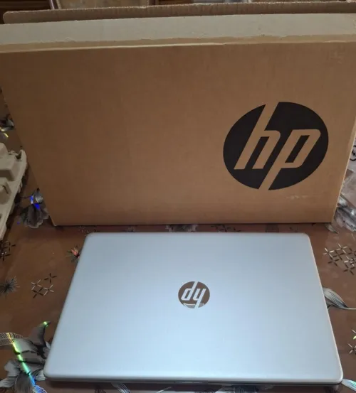 HP Laptop 15s-eq2086nf Ryzen 5 5500U /8GB DDR4 /512SSD