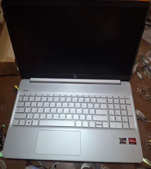 HP Laptop 15s-eq2086nf Ryzen 5 5500U /8GB DDR4 /512SSD