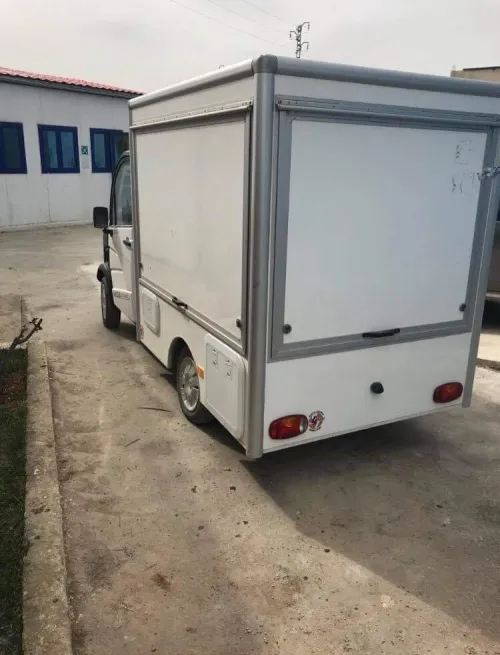 Mega Food truck 