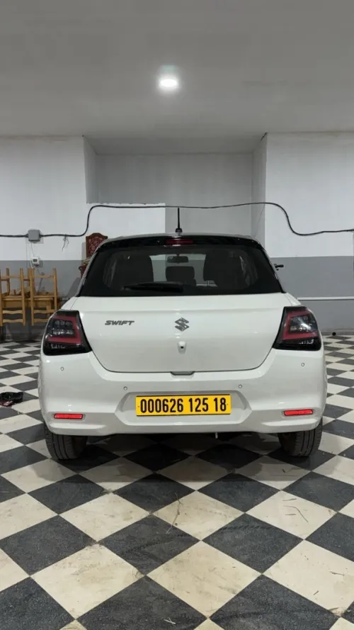 Suzuki Swift 2025 GL Plus 