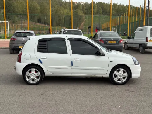 Renault Clio Campus 2012 