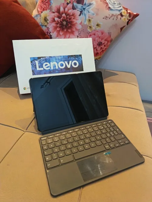 Lenovo tablette 128Gb Lenovo IdeaPad Duet Chromebook (Modèle CT-X636F)