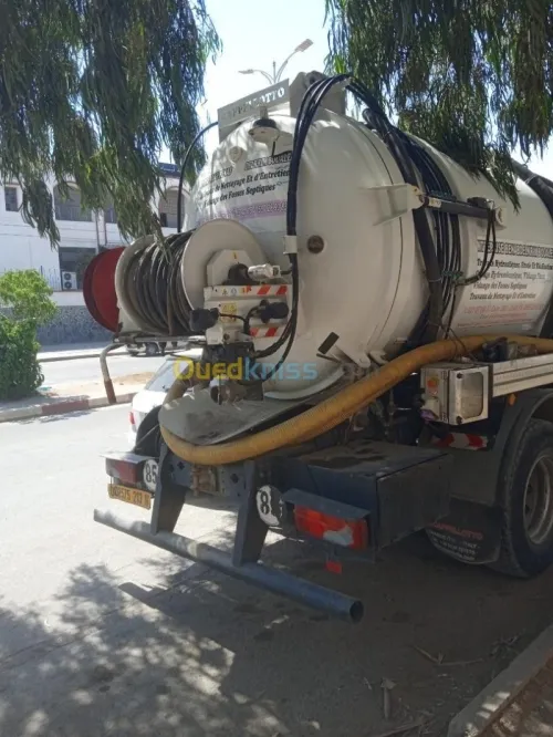 camion vidanger zarbout