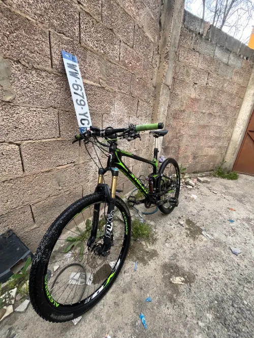 Velo VTT stockli carbon fibre