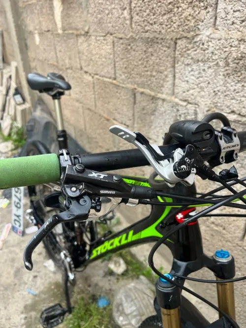 Velo VTT stockli carbon fibre