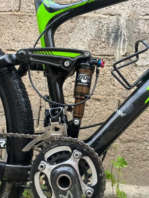 Velo VTT Stöckli 650b  Carbon fibre 27.5 L