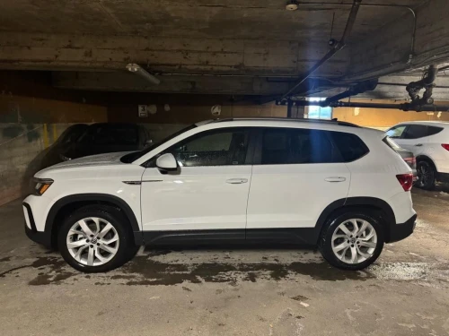 Volkswagen Taos 2022 SE