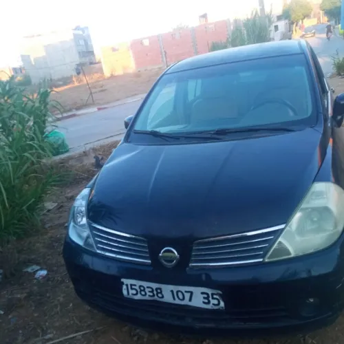 Nissan Tiida 5 portes 2007 Tiida 5 portes