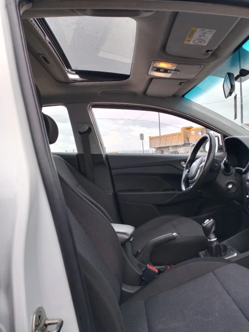 Hyundai Accent RB  4 portes 2018 Accent RB  4 portes