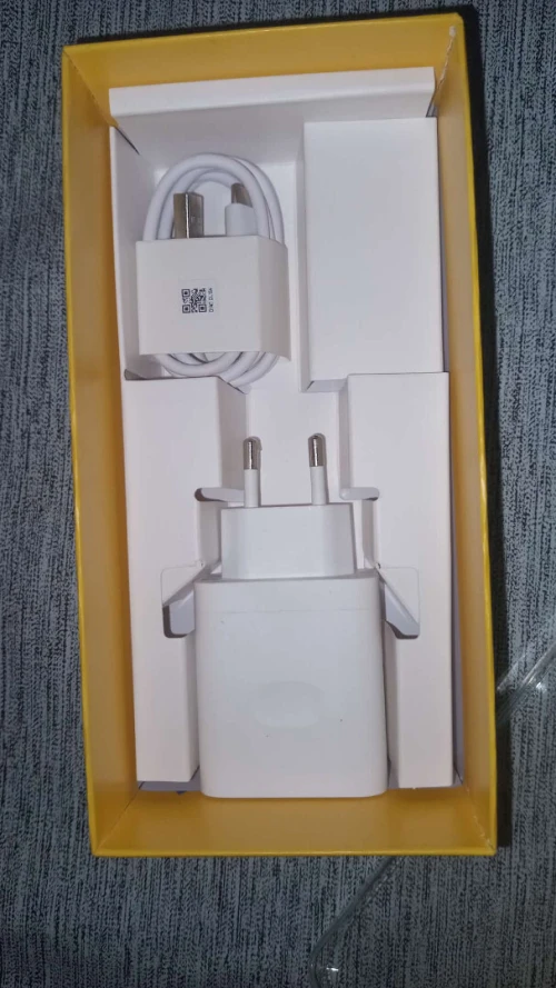 REALME C61