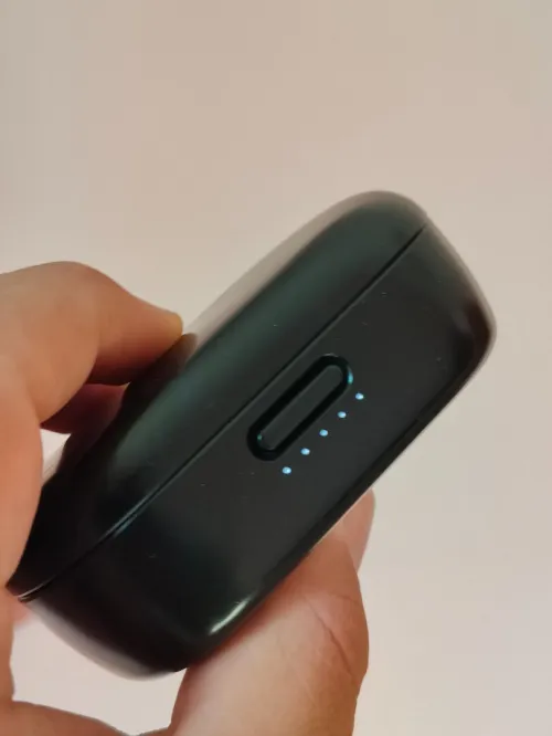 Bose QC Earbuds  Active NoiseCanceling Son pur et puissant Détecteur d'oreille auto play/pause