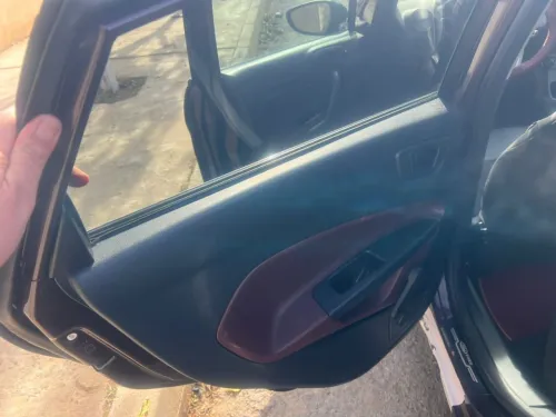 Ford Fiesta 2011 Titanium Sport pack
