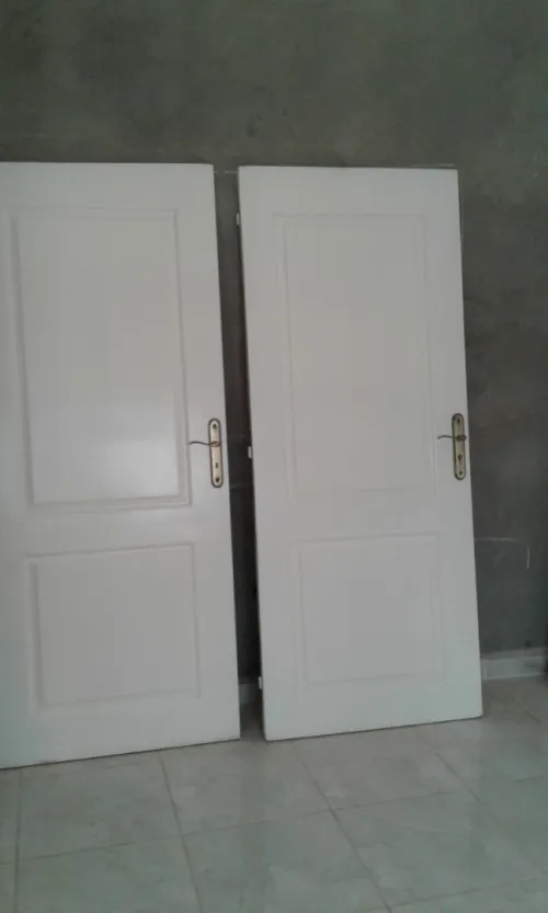 vend des portes d'interieur