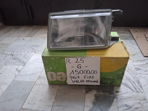 PHARE RENAULT 25 gauche