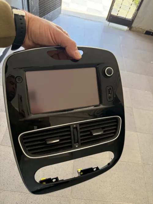 autoradio tactile Clio4