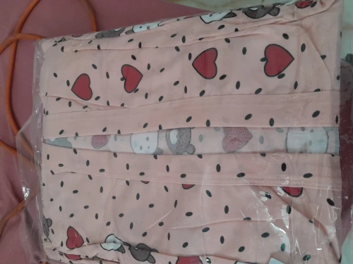 بيجامة 3بياسات  حرير. Pyjama 3pieces satin taille 40