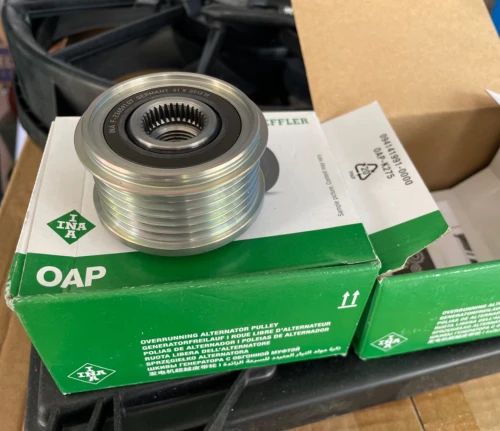 Pièces détachés et de rechange Ford d origine 