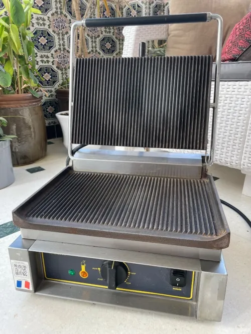 Press a panini