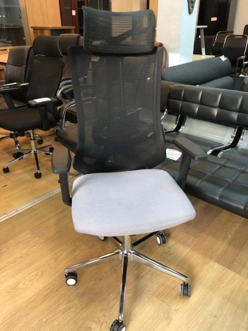 Chaise Opérateur Ergonomique en Filet avec Repose-tête ,des Accoudoirs et un Soutien dorsal réglable