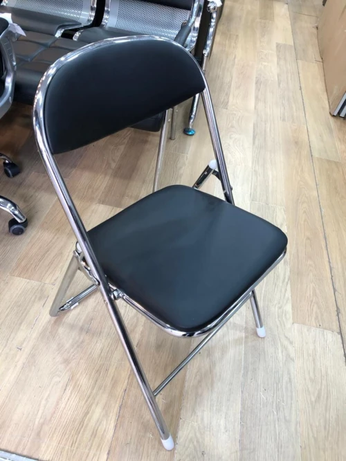 Chaises Pliantes laqués ou chromés Léger et pratique 