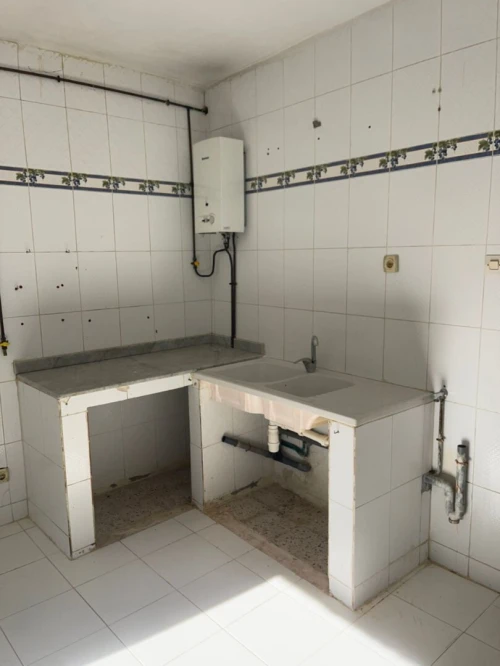 Vente Appartement Niveau de villa F4 Alger Dely brahim
