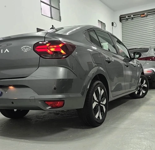 Dacia Logan 2025 Extrême