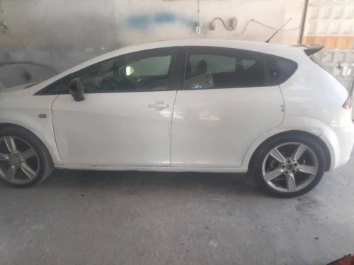 Seat Leon 2011 Fully