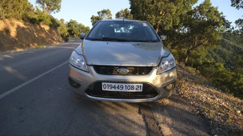 Ford Focus 4 portes 2008 Focus 4 portes
