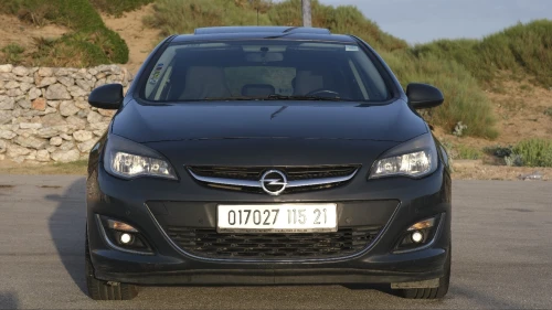 Opel Astra 2015 COSMO