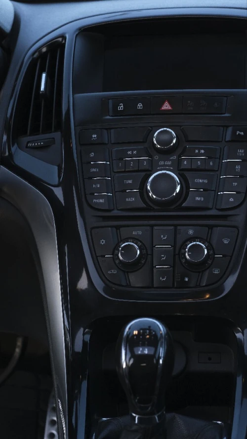 Opel Astra 2015 COSMO