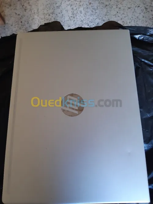 Slm pc hp probook 430G7 i5 10ème ram 8G 256ssd 13.3 pouce 