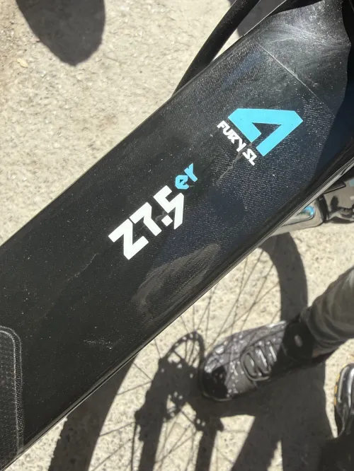 Alpha furry sl taille 27.5 full carbon