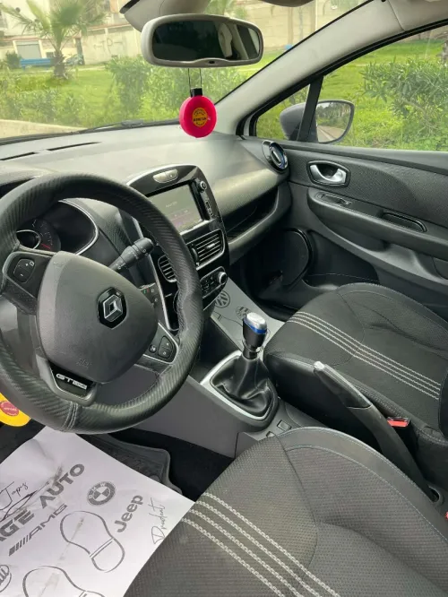Renault Clio 4 2021 GT Line +